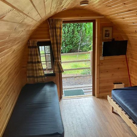 Glamping Hut - By The Way Campsite Tyndrum Εξωτερικό φωτογραφία