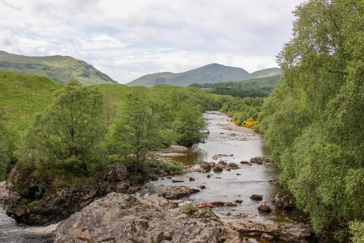 Glamping Hut - By The Way Campsite Tyndrum Εξωτερικό φωτογραφία